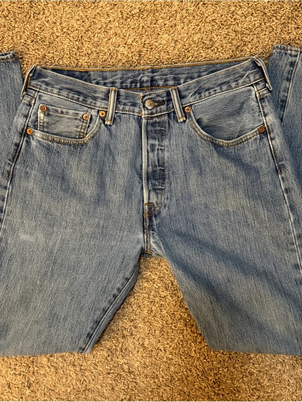 Levi’s 501 W32 L32 Button Fly Blue Jeans